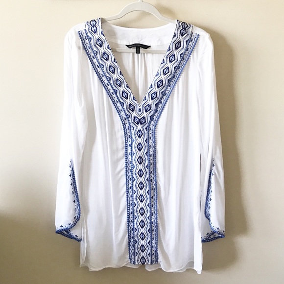 White House Black Market Tops - White House Black Market Flowy Top // Size 10